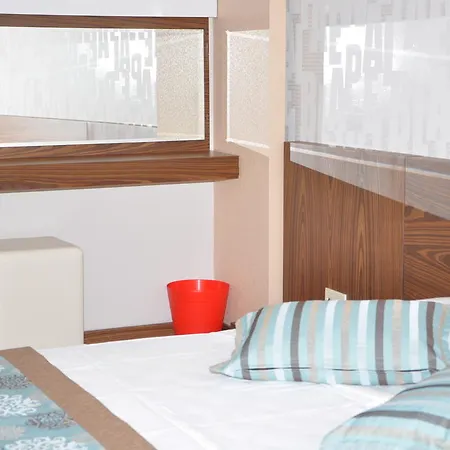 Otel Kepturpark Döşemealtı